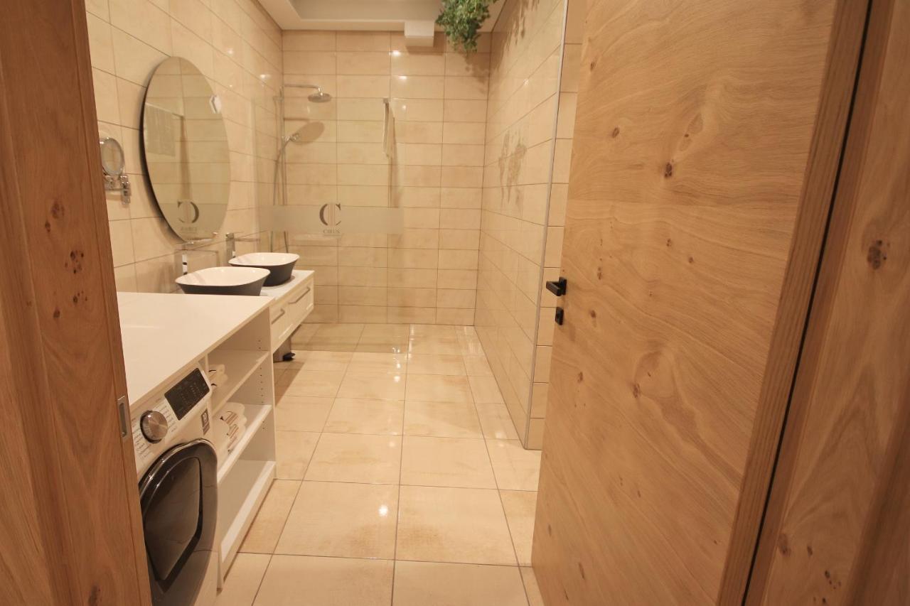 Cirus Apartments Кочевье Экстерьер фото