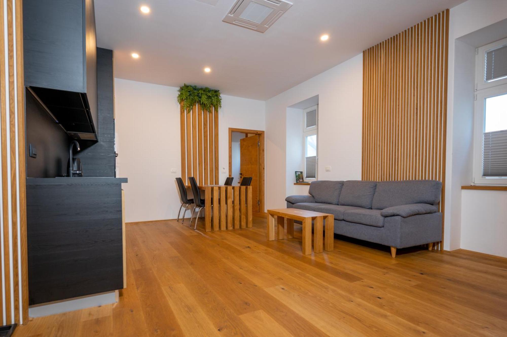 Cirus Apartments Кочевье Экстерьер фото